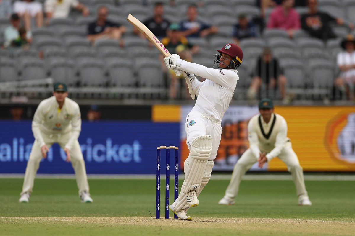 Left-hander Tagenarine Chanderpaul unleashes a hook shot on day two of their opening Test in Perth