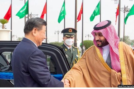 Saudi Crown Prince Mohammed Bin Salman shakes hands with Chinese President Xi Jinping during his welcome ceremony in Riyadh, Saudi Arabia, Dec. 8, 2022. 
