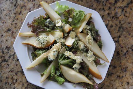 Bosc Pears with Blue Cheese & Lettuce (Photo by Cynthia Nelson)