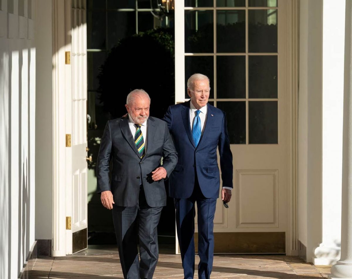 U.S. President Joe Biden (right)  with Brazilian President Luiz Inacio Lula da Silva (Reuters photo)