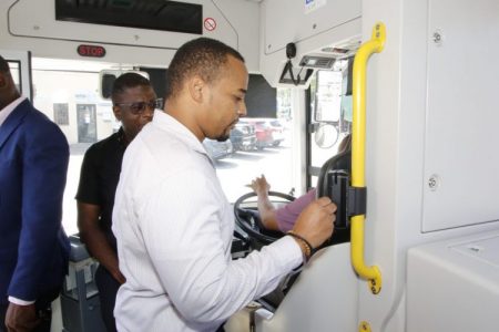 A quick tap of new cashless system on a Transport Board electric bus. (Picture courtesy (BGIS)