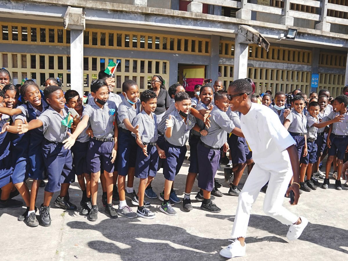 Letitia Wright at her alma mater Patentia Primary School yesterday (Ministry of Education photo) 