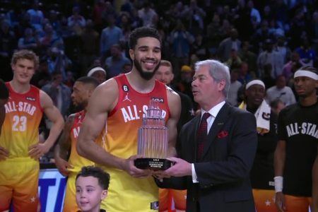 Jason Taum receives his MVP award. (NBA Twitter)