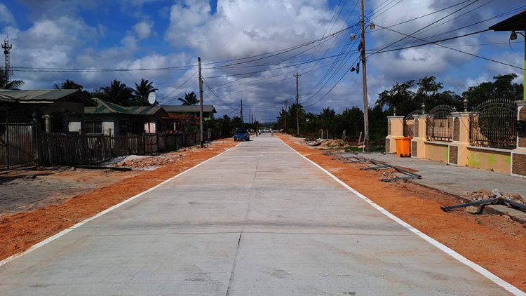 The road that was commissioned (Ministry of Public Works photo)