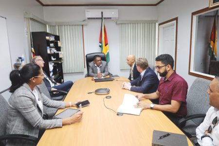 Agriculture Minister  Zulfikar Mustapha (at head of table) meeting with the investors (Ministry of Agriculture photo)