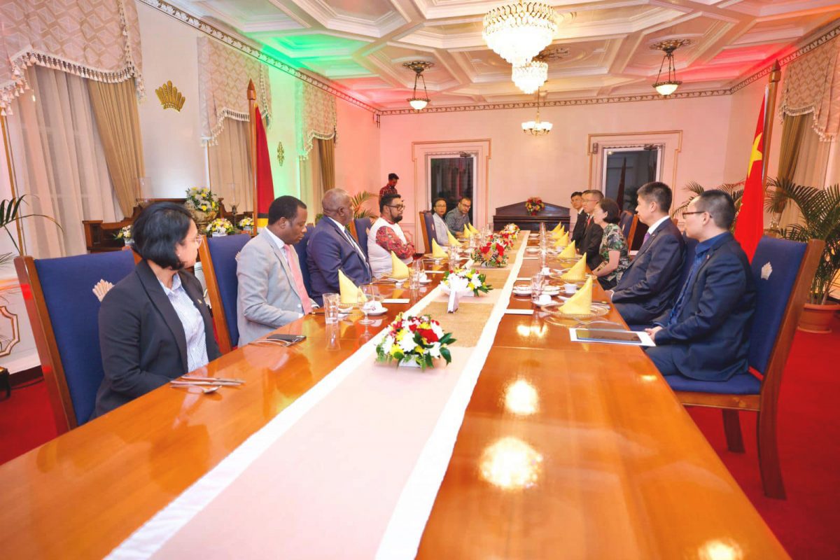 President Irfaan Ali yesterday hosted a dinner meeting for the Chinese Ambassador to Guyana, Guo Haiyan and her team at State House. Prime Minister Mark Phillips; Vice President Bharrat Jagdeo; Minister of Foreign Affairs and International Cooperation, Hugh Todd; Minister of Tourism, Industry and Commerce, Oneidge Walrond; Minister within the Ministry of Housing and Water, Susan Rodrigues; and Foreign Secretary, Robert Persaud were also at the dinner meeting, the Office of the President said. (Office of the President photo)