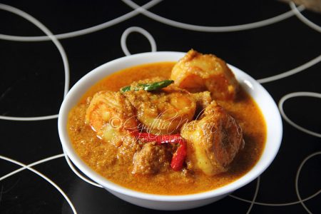 Prawn Curry with Coconut (Photo by Cynthia Nelson)
