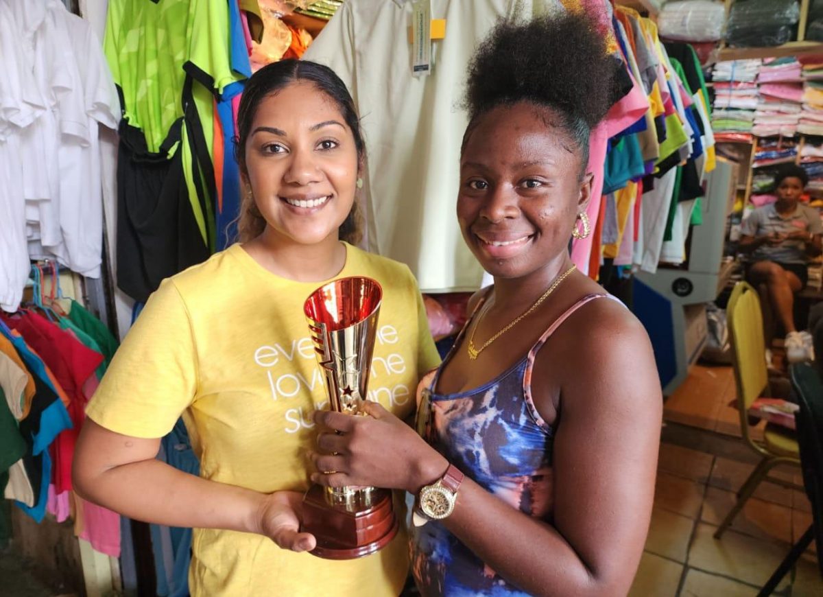 In the photo above, Emma Sunich Hussain, daughter of Trophy Stall’s CEO, Ramesh Sunich, hands over the Champion Jockey trophy to a representative of the Port Mourant Turf Club.
