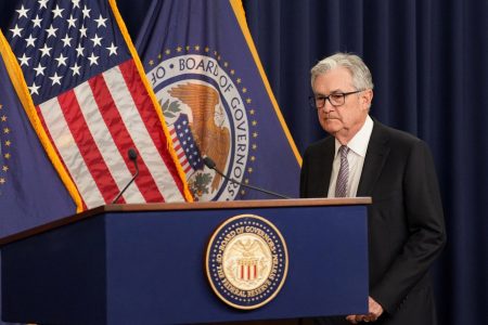  Federal Reserve Chairman Jerome Powell arrives to hold a news conference after the release of U.S. Fed policy decision on interest rates, in Washington, U.S, May 3, 2023. (Reuters photo)
