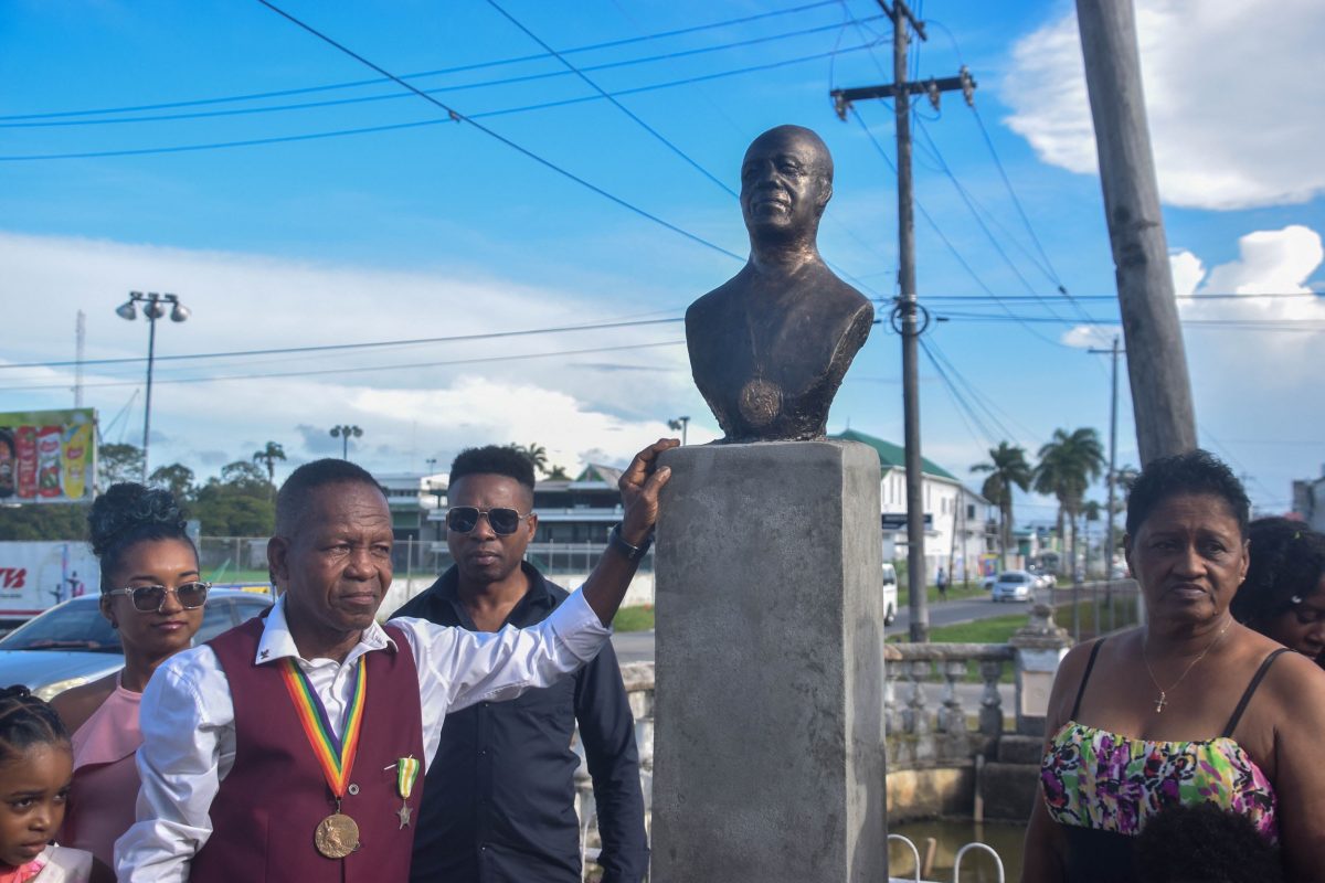 The Guyana National Olympians Association honored the nation’s lone Olympic medalist, Mike Parris yesterday, unveiling a bust of his image at the Merriman’s Mall.