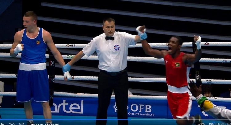 Desmond Amsterdam won via split decision on the scorecards yesterday versus Bulgaria’s Kristiyan Nikolov.