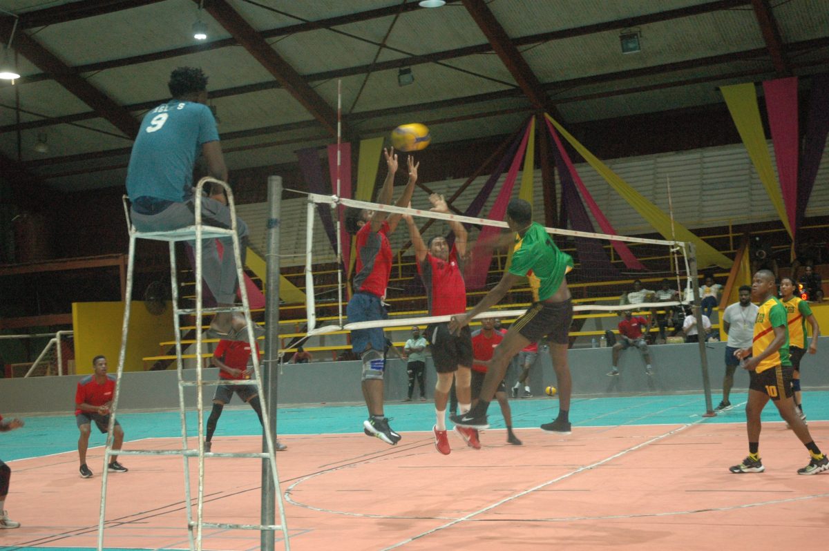 Part of the action between GDF (yellow) and Castrol Strikers in the DVA Senior Men’s League