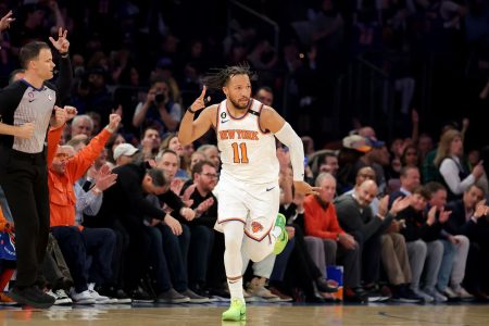 Jalen Brunson scored 30 points to lead the New York Knicks to a series-levelling win over the Miami Heat Tuesday night at Madison Square Garden. (Reuters photo)