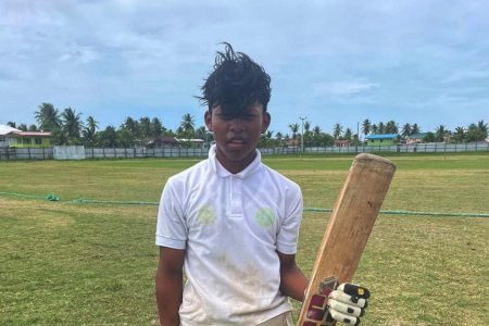 Zadeen La Rose made 101 not out for Tucber Park.