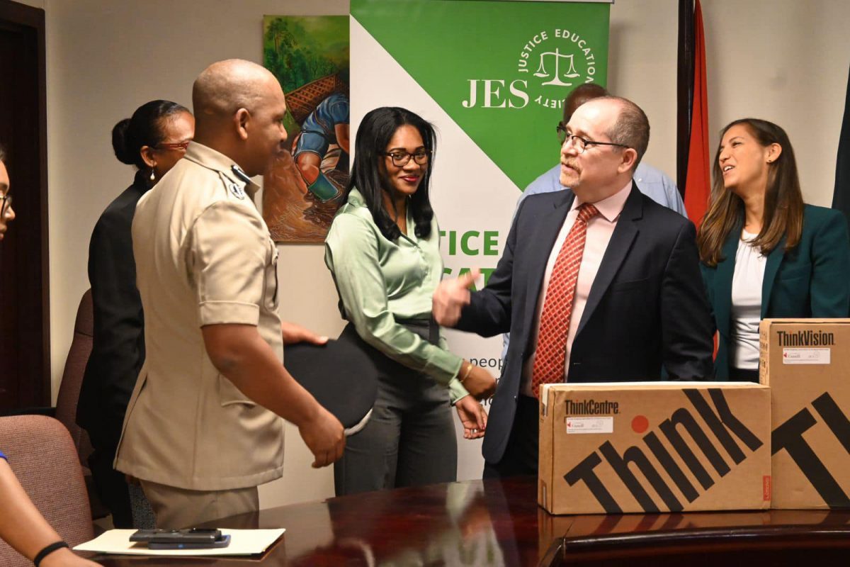 Canadian High Commissioner Mark Berman (second from right) at the handing over (Ministry of Home Affairs photo)