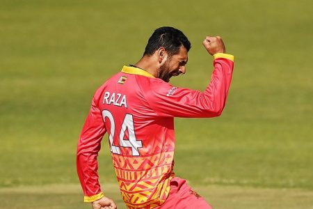  Man of the Match Sikander Raza celebrates.
