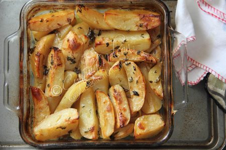 Greek-style Roast Potatoes (Photo By Cynthia Nelson)
