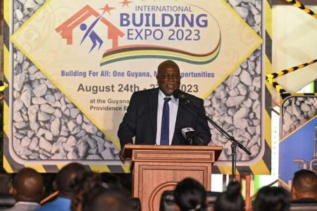Prime Minister Mark Phillips speaking at the building expo launch. (CHPA photo)