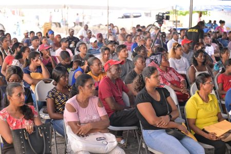 Residents who attended yesterday’s signing up (CHPA photo)