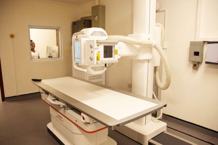 The new X-ray machine (Ministry of Health photo)