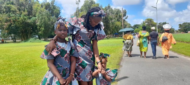 A mother and her daughters 