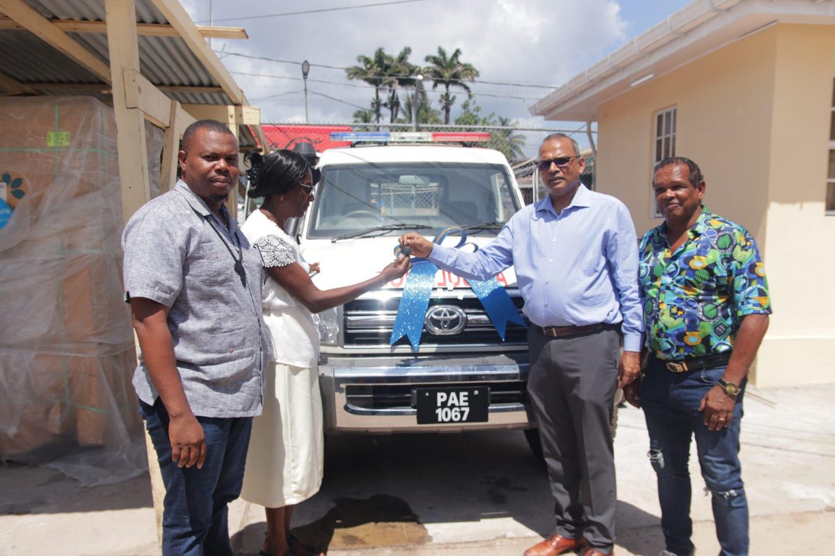 The ambulance being handed over (Ministry of Health photo)