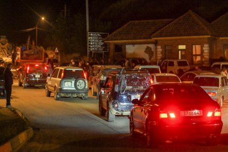 Residents drive cars as they leave the city of Stepanakert following a military operation conducted by Azerbaijani armed forces in Nagorno-Karabakh, a region inhabited by ethnic Armenians, September 24, 2023. (Reuters photo)