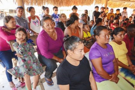 Residents of Kumu (DPI photo)