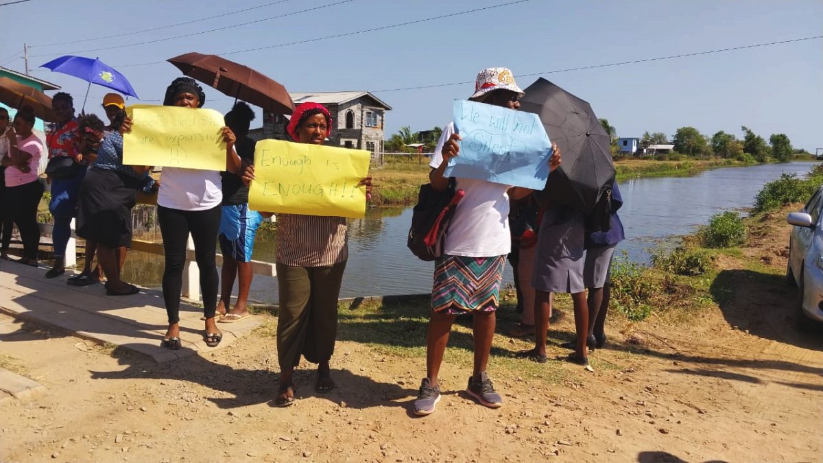 Residents protesting over the state of the road