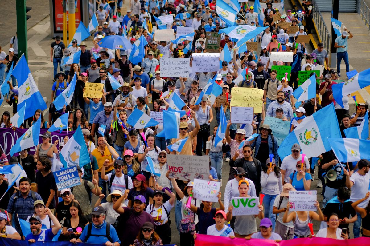 People march to demand the resignation of powerful senior prosecutors accused of working to undermine President-elect Bernardo Arevalo’s ability to take office, in Guatemala City, Guatemala October 7, 2023. REUTERS/Josue Decavele