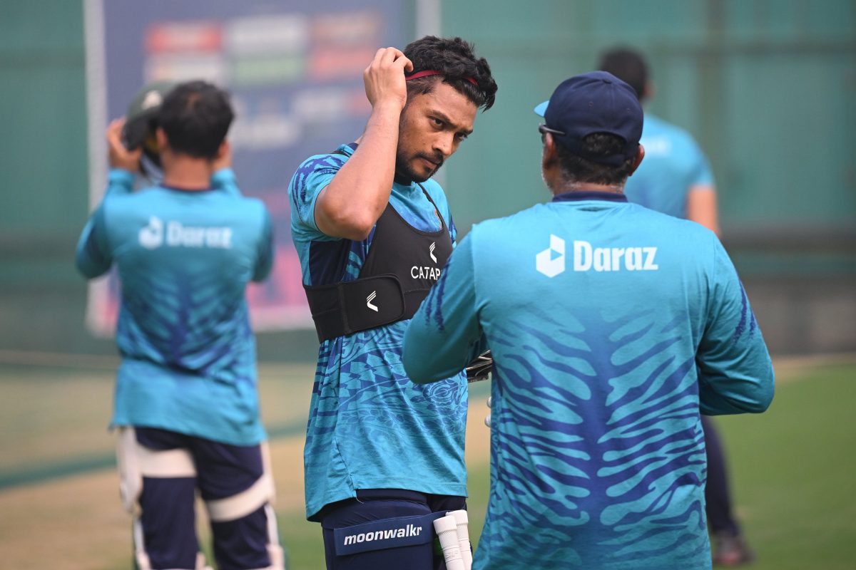 Some Bangladesh players training at the Arun Jaitley Stadium yesterday afternoon. (Photo courtesy Twitter)
