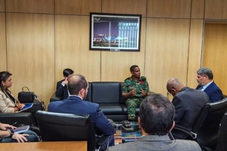 Brigadier Omar Khan in the meeting at the Brazilian Ministry of defence (GDF photo)