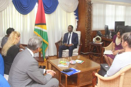 Foreign Minister Hugh Todd (centre) at the meeting. (Ministry of Foreign Affairs photo)