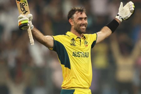 Glenn Maxwell acknowledges and embraces the
applause for an outstanding innings.
