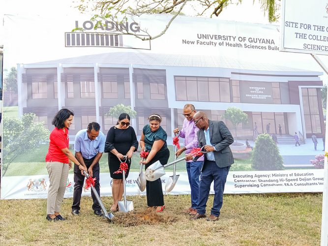 The sod being turned (Ministry of Education photo)