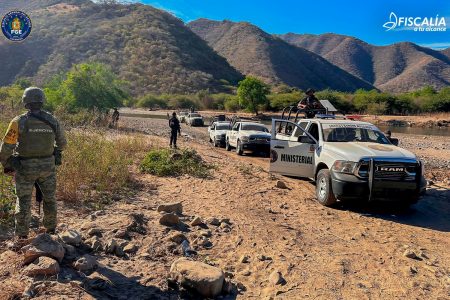 Authorities take part in an operation following an attack by an armed group, in Buenavista de los Hurtado, Guerrero state, Mexico, in this handout distributed on January 6, 2024. Fiscalia General del estado de Guerrero/Handout via REUTERS