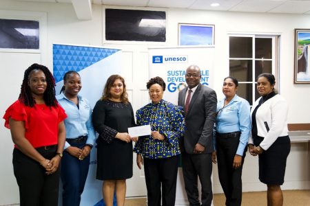 Merundoi Incorporated receives a grant from UNESCO for the “Youth Slam Climate Change” Project