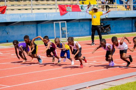 A resumption of the rivalry between seven-year-olds Jadon Bristol (4th from right) and Kester De Sousa (5th from right), which was birthed during the 2023 National Schools Championship, is likely to resume at the ‘Academy Meet’ tomorrow.