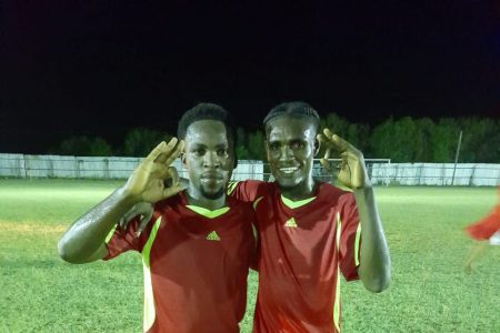 Cougar scorers from left: Lomar
Reid and Alistair Drake