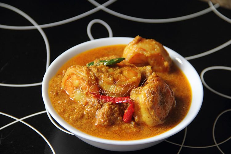 Curried Shrimp with Coconut and Homemade Masala (Photo by Cynthia Nelson)
