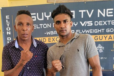 Calm down before the storm! Fight Night Guyana’s
headliners Dexter Marques (left) and Elton Dharry pose
at the press conference announcing their April 20 bout