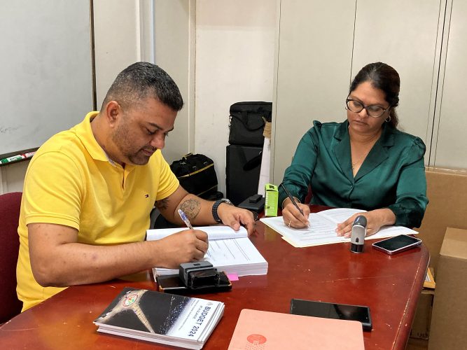 The signing of the contract (BNTF photo)
