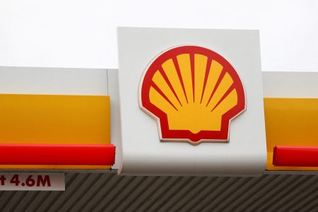 FILE PHOTO: A view shows a logo of Shell petrol station in South East London, Britain, February 2, 2023. REUTERS/May James/File Photo
