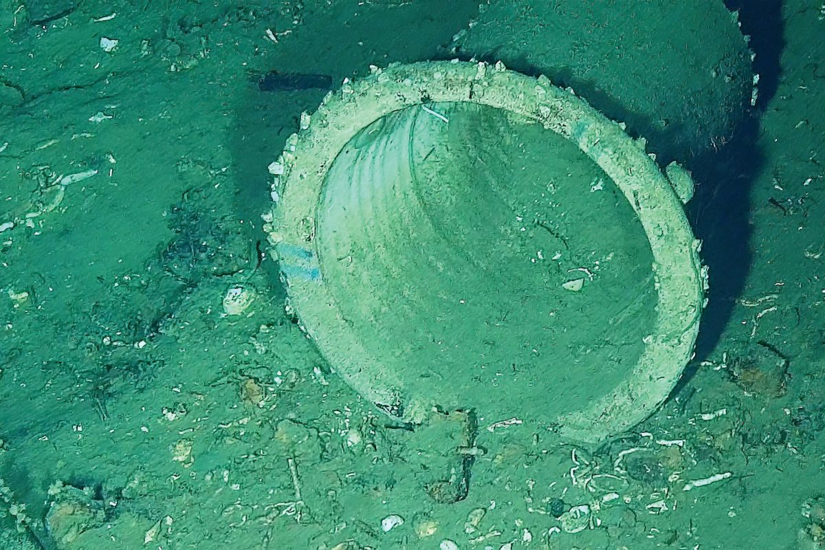 A chamber pot from the wreck of the galleon San Jose, which sank in 1708 near the port of Cartagena, is seen during an underwater exploration by the Colombian Navy, in this handout image distributed on May 10, 2024. Colombian Army/Handout via REUTERS