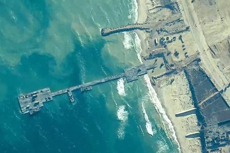 A view of the Trident Pier, constructed for humanitarian aid delivery into the Gaza Strip, on the Gaza coast, May 16, 2024 [U.S. Central Command Public Affairs – Anadolu Agency]
