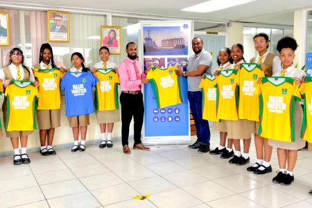 Queen’s College was the first team to receive their uniforms ahead of Saturday’s
commencement of the round of 16 in the Blue Water Shipping U-15 Girl’s Championship