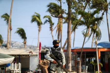 Candidates face electoral campaign amid violence in Acapulco (Reuters photo)