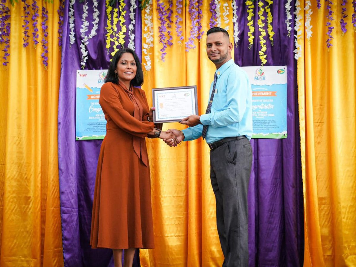 Deputy Chief Education Officer -Technical, Dr Ritesh Tularam (right) at the prize-giving ceremony (Ministry of Education photo)
