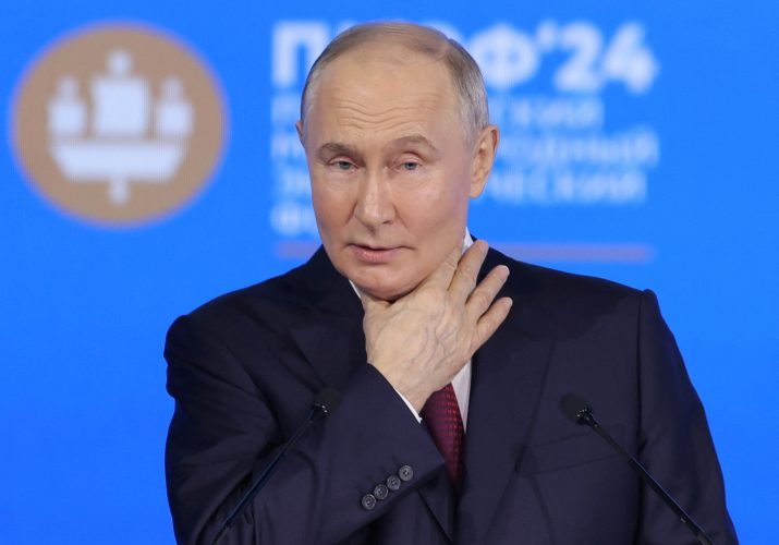 Russian President Vladimir Putin delivers a speech at a plenary session of the St. Petersburg International Economic Forum (SPIEF) in Saint Petersburg, Russia June 7, 2024. REUTERS/Anton Vaganov/Pool