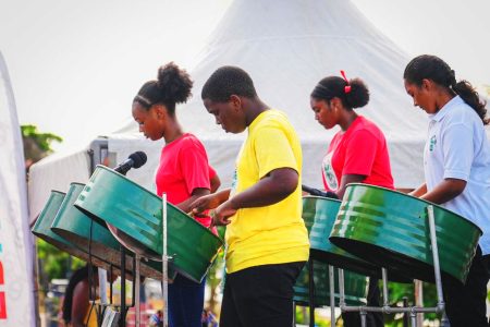 Providing entertainment: The Amity Schools Steelband Festival, organised by the Ministry of Education’s Unit of Allied Arts, was on display yesterday at the Seawall Esplanade in Kingston. The festival, which was expected to see about 18 school steelpan bands on display, provided refreshing entertainment to those in attendance as is seen in this photograph. (Ministry of Education photo)